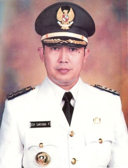 Eddy Santana Putra