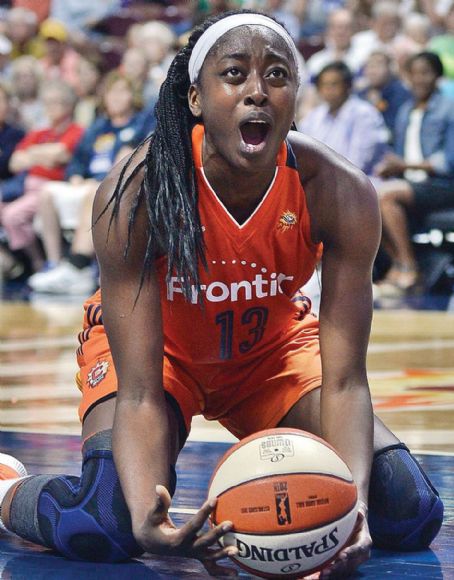 Who is Chiney Ogwumike dating? Chiney Ogwumike boyfriend, husband