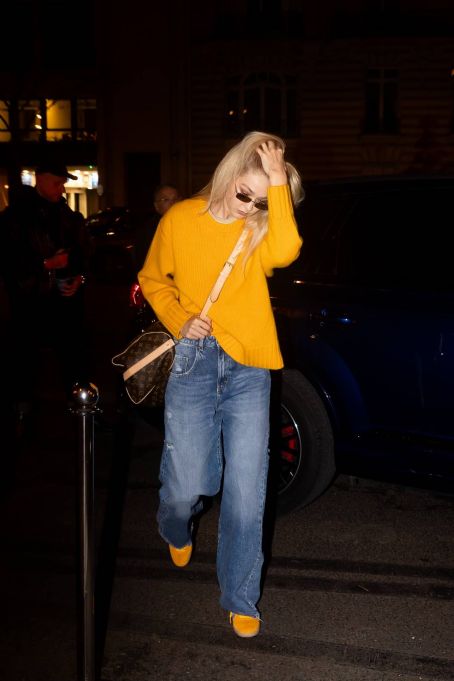 Gigi Hadid – Seen while leaving her hotel in Paris