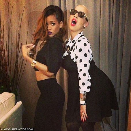 Amber Rose and Rihanna Backstage at Rihanna's Concert at the Staples ...