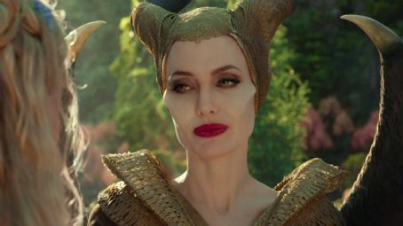 Angelina Jolie - Maleficent: Mistress of Evil