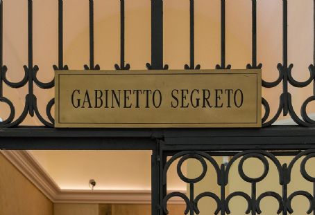 Secret Museum, Naples