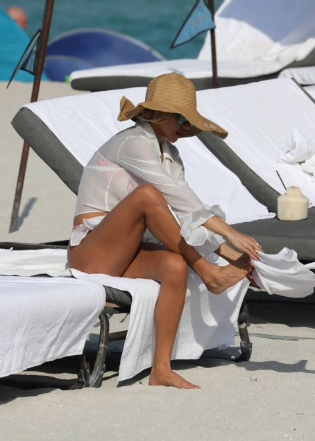 Chantel Jeffries – Spotted on Miami Beach