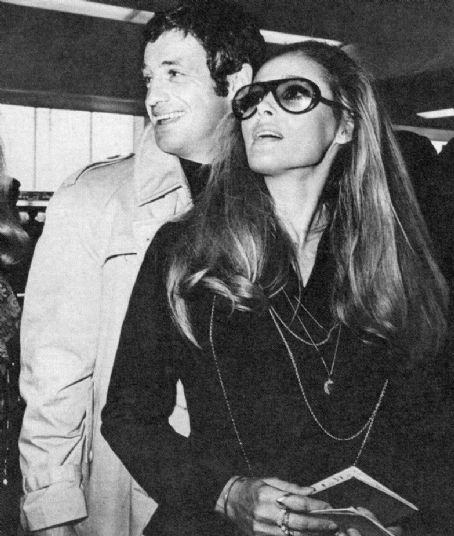 Jean-Paul Belmondo and Ursula Andress