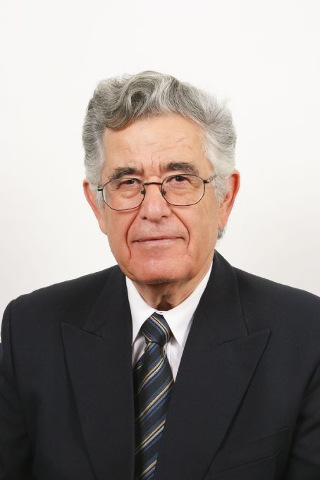 Moshe Sharon