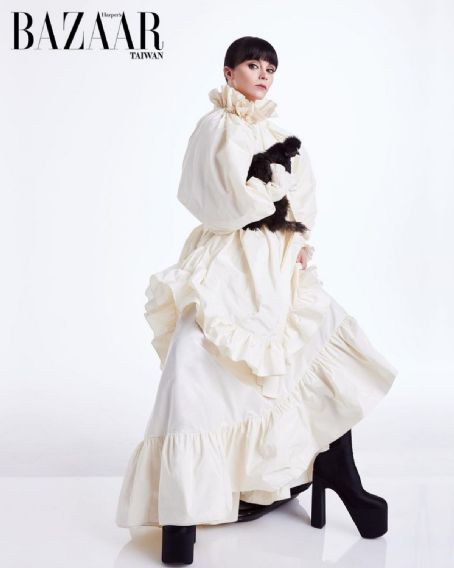 Christina Ricci - Harper's Bazaar Magazine Pictorial [Taiwan] (March 2023)