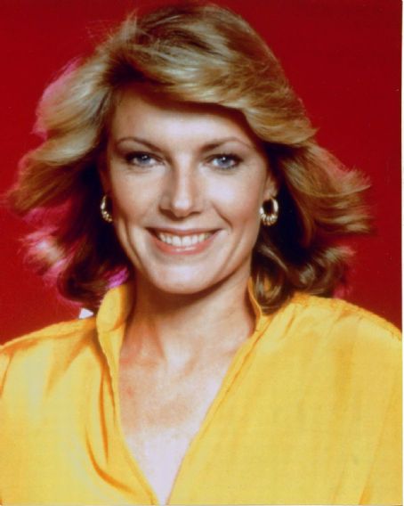 Susan Sullivan | Susan Sullivan Picture #54888533 - 454 x 568 - FanPix.Net