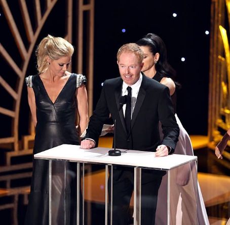 Julie Bowen and Jesse Tyler Ferguson - The 19th Annual Screen Actors Guild Awards (2013)