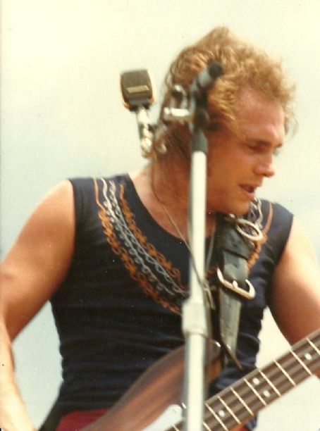 Van Halen / Mississippi River Jam /  Credit Island Park, Davenport, IA, USA / July 16, 1978