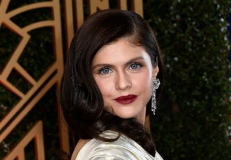 Alexandra Daddario - The 28th Annual Screen Actors Guild Awards