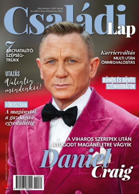Daniel Craig - Családi Lap Magazine Cover [Hungary] (February 2022)