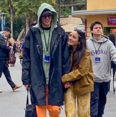 Pete Davidson and Chase Sui Wonders