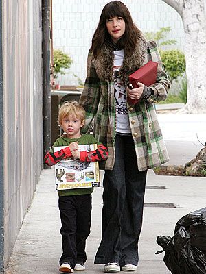 Liv Tyler and Milo's Bookstore Buys