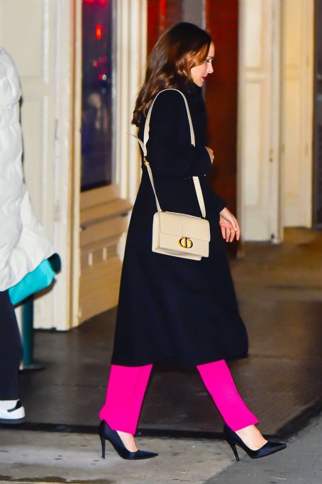 Natalie Portman – Seen in SoHo – New York City