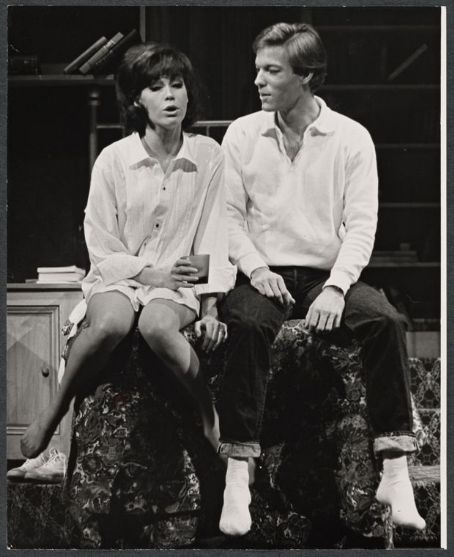 Mary Tyler Moore | Richard Chamberlain Picture #106423018 - 454 x 557 ...