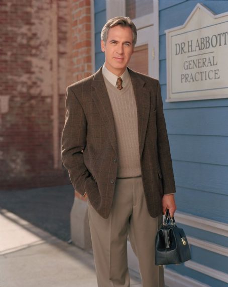 Everwood - Tom Amandes