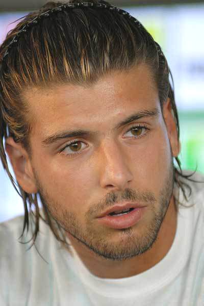 Miguel Veloso Photos Miguel Veloso Picture Gallery Famousfix