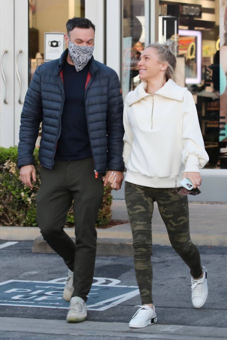 Sharna Burgess – Out and about in Malibu | Sharna Burgess Picture