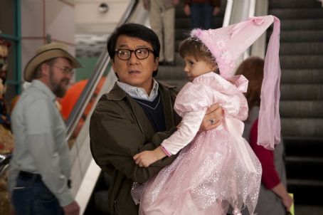 Jackie Chan (as Bob Ho) and Alina Foley (as Nora) star in THE SPY NEXT DOOR. Photo credit: Colleen Hayes.