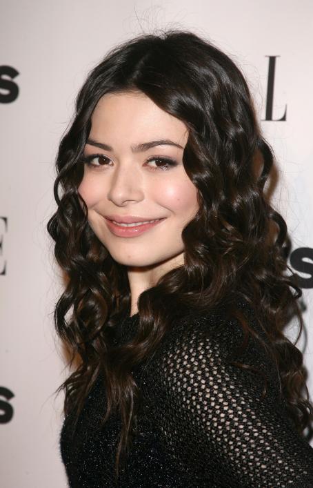 Miranda Cosgrove - ELLE And Express '25 At 25' Event at Palihouse ...