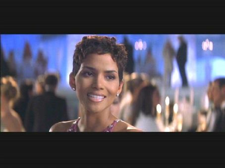 Halle Berry Plays Jinx In A Movie Scene From Mgm's Die Another Day 