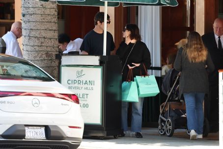 Ashley Benson – With Brandon Davis step out for a meal at Cipriani Beverly Hills