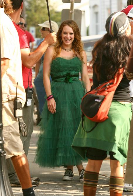 Hilary Duff Filming Greta October 23, 2007 – Star Style