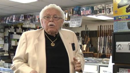 Don Davis (gun activist)
