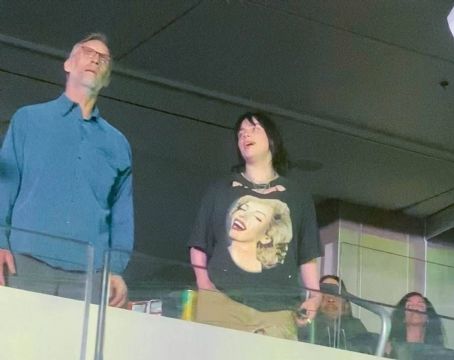 Billie Eilish – With her dad Patrick O’Connell at Paul McCartney concert