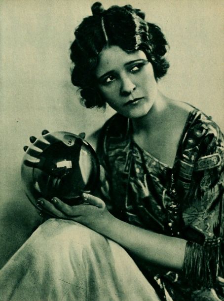 Beatrice Burnham