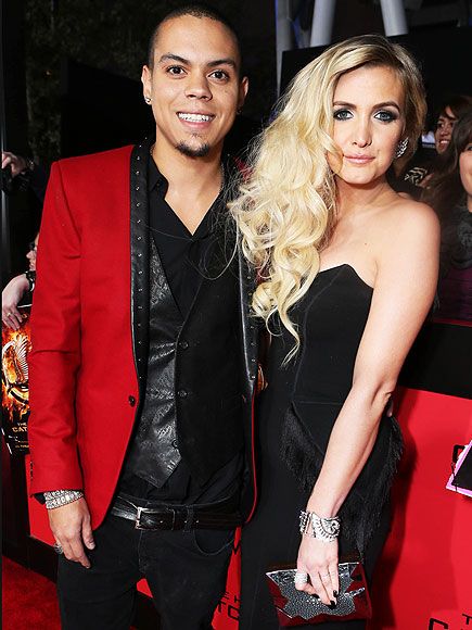 Ashlee Simpson and Evan Ross Are Married
