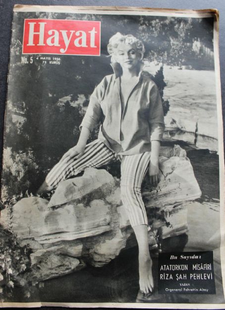 Marilyn Monroe, Hayat Magazine 04 May 1956 Cover Photo - Turkey