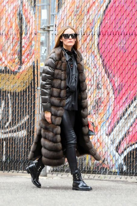 Olivia Palermo – Wearing a black leather ensemble - FamousFix