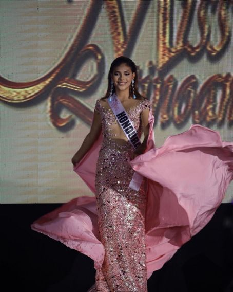 Milca Torres- Miss Latinoamerica 2021- Evening Gown Competition - FamousFix