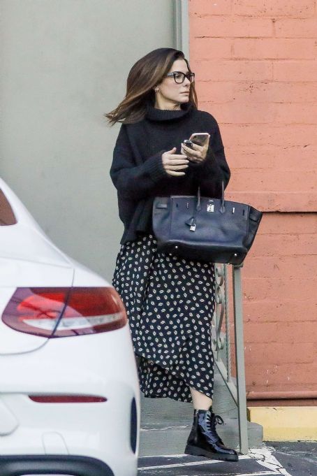 Sandra Bullock – Leaving a business meeting in Beverly Hills | Sandra