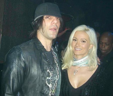 Holly Madison And Criss Angel 