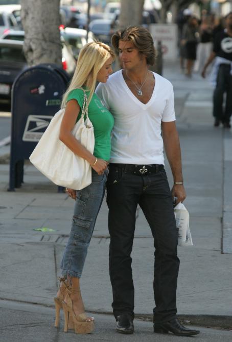 Shauna Sand With Her New Boyfriend In Beverly Hills 2007-09-14 | Shauna ...