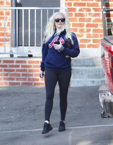 Erika Jayne – spotted going to a personal trainer in Beverly Hills ...