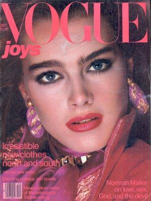 Brooke Shields, Vogue Magazine December 1980 Cover Photo - United States