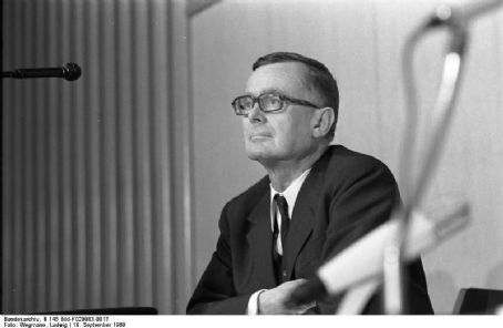 Karl Schiller