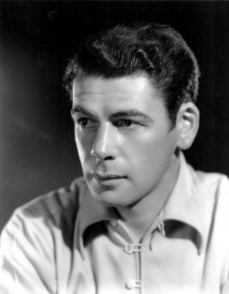 Paul Muni