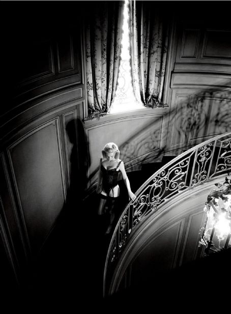 Gwyneth Paltrow - Vanity Fair Magazine Pictorial [United States] (April 2025)