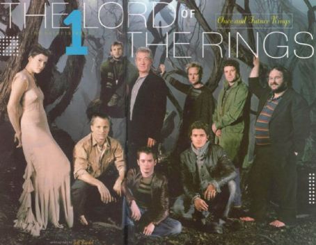 Elijah Wood - Entertainment Weekly Magazine [United States] (26 December 2003)