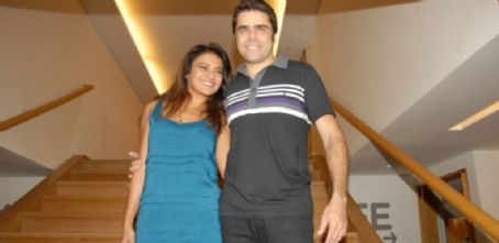 Dira Paes and Pablo Baião