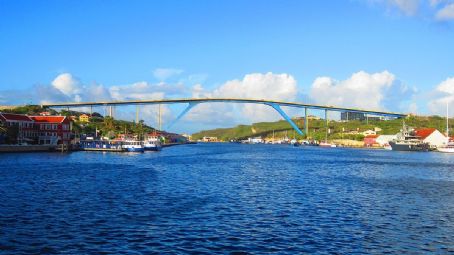 Queen Juliana Bridge