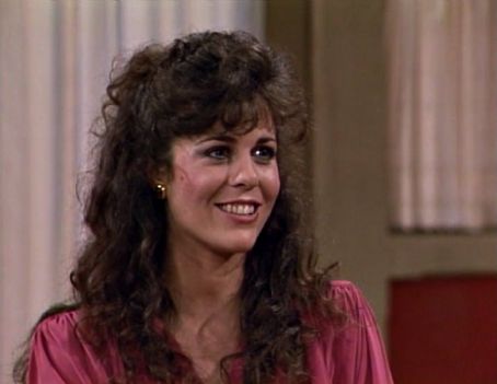Rita Wilson- as Agnes Platt