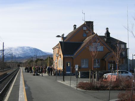 Oppdal Station