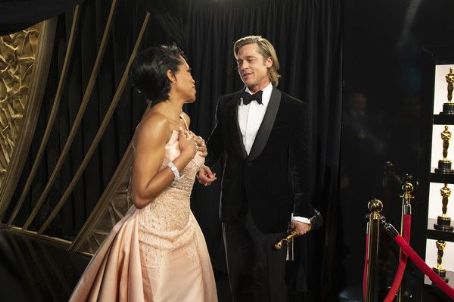 Regina King and Brad Pitt At The 92nd Annual Academy Awards - Backstage