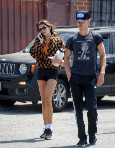 Kaia Gerber – With Austin Butler leave a gym in Los Angeles