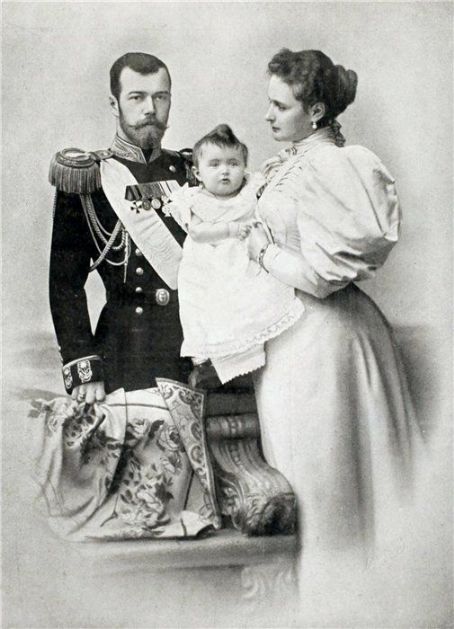 Baby Olga Nikolaevna with her parents, 1896 Picture - Photo of Nicholas ...